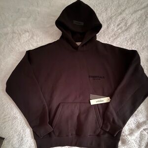 Essentials Stretch limo S22 black